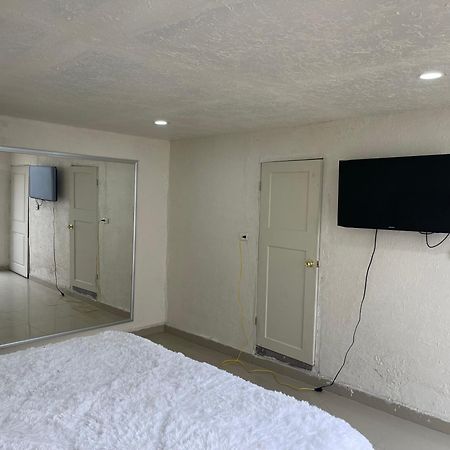 La Casa De Mickey Leilighet Ciudad Juárez Eksteriør bilde